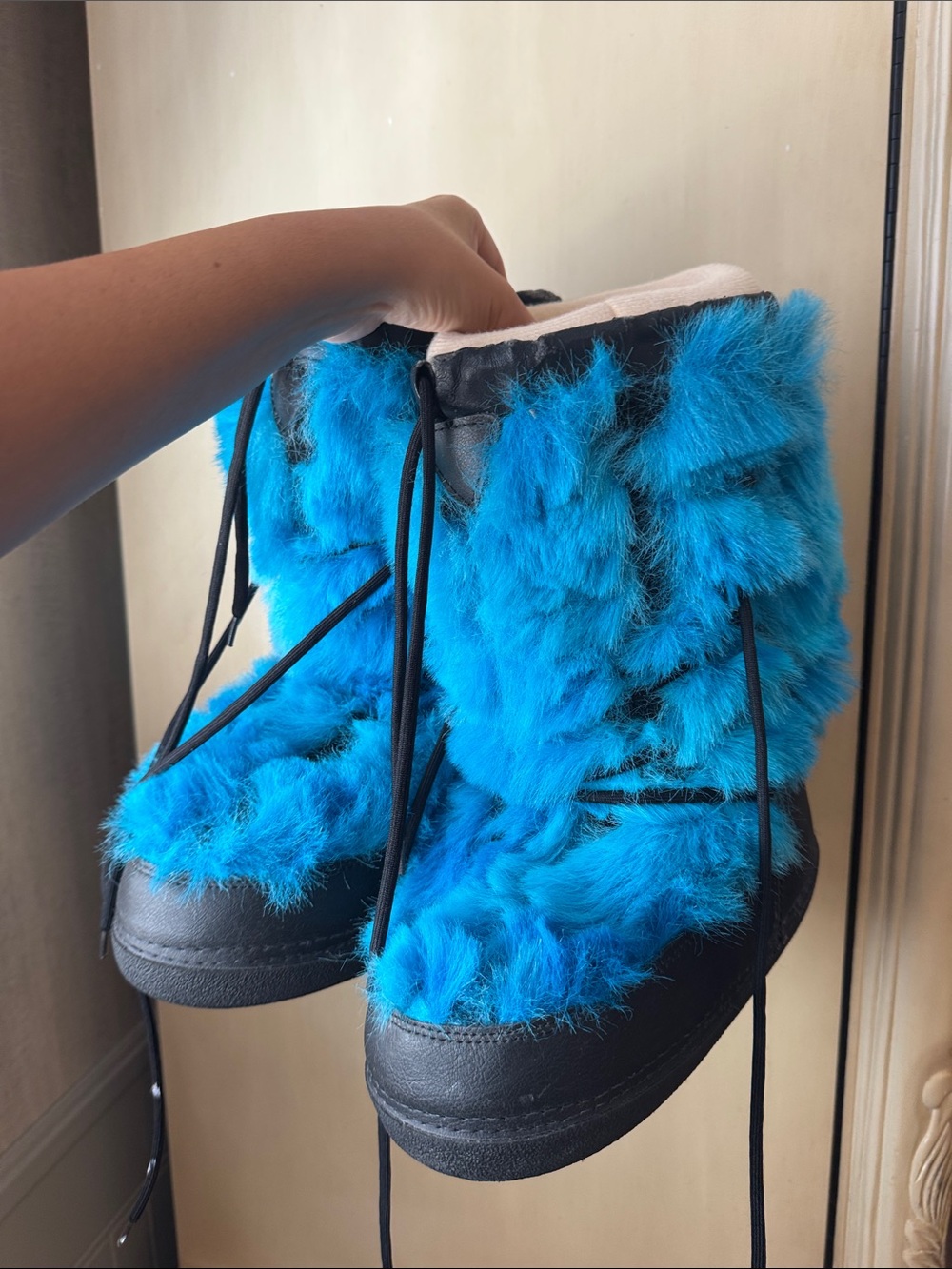 Blue Faux Fur Winter Booties - Women's Fashion Boots